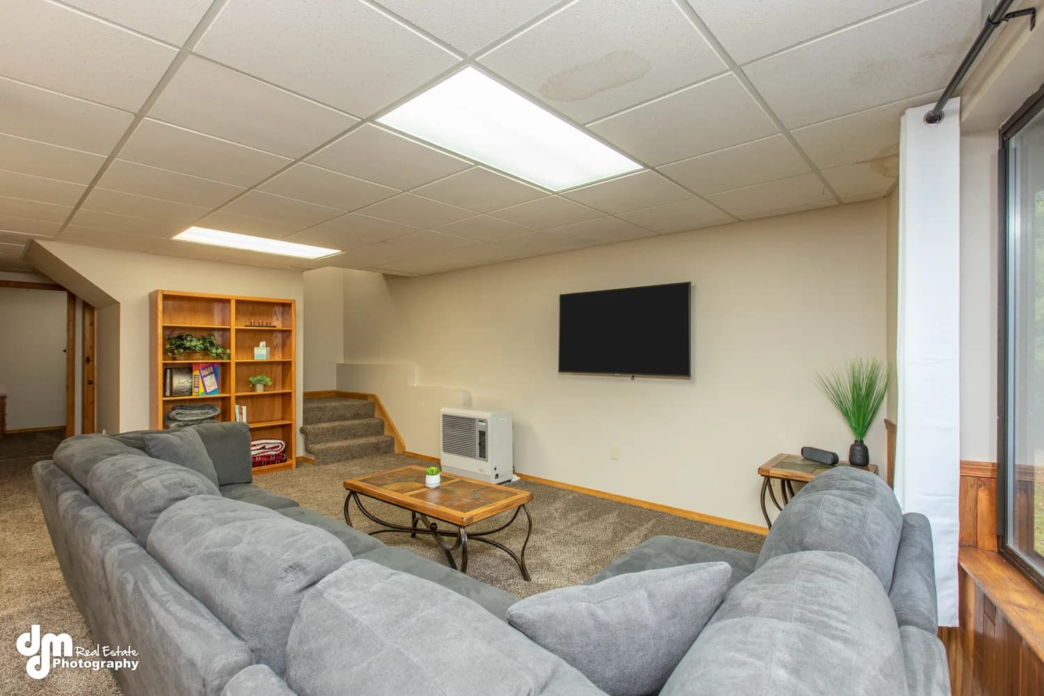 Cabin Vacation Rental Design — staged by Acorn Home Staging