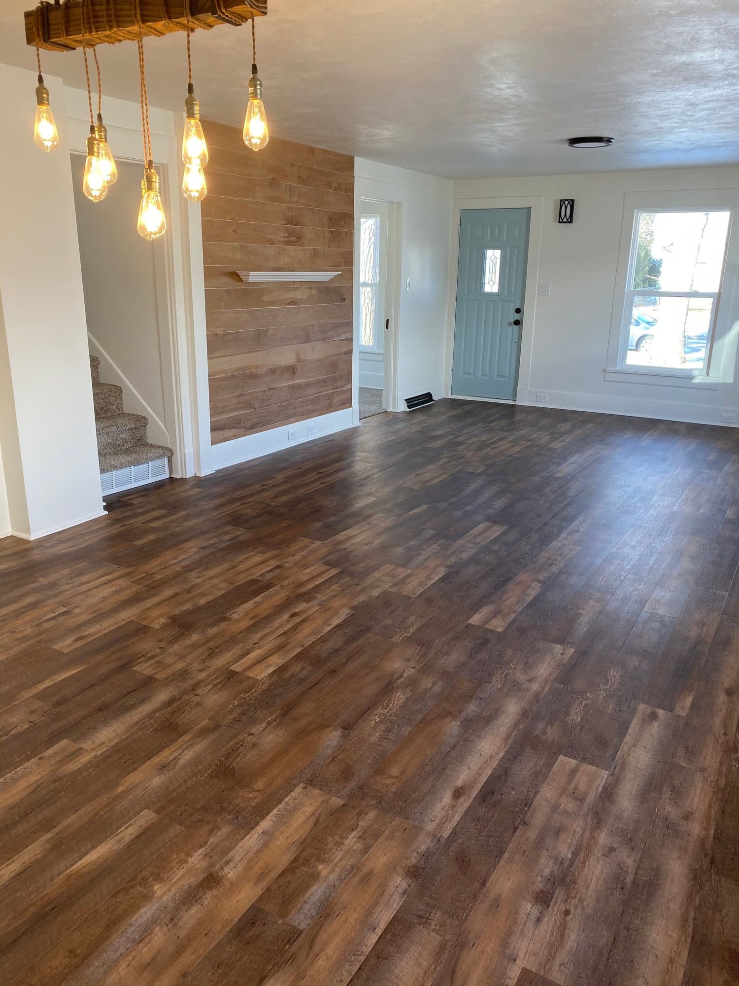 Entryway before staging — Platte Avenue