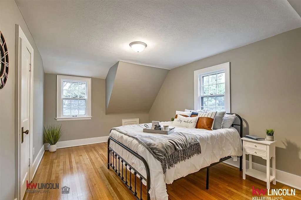 Bradfield — staged by Acorn Home Staging