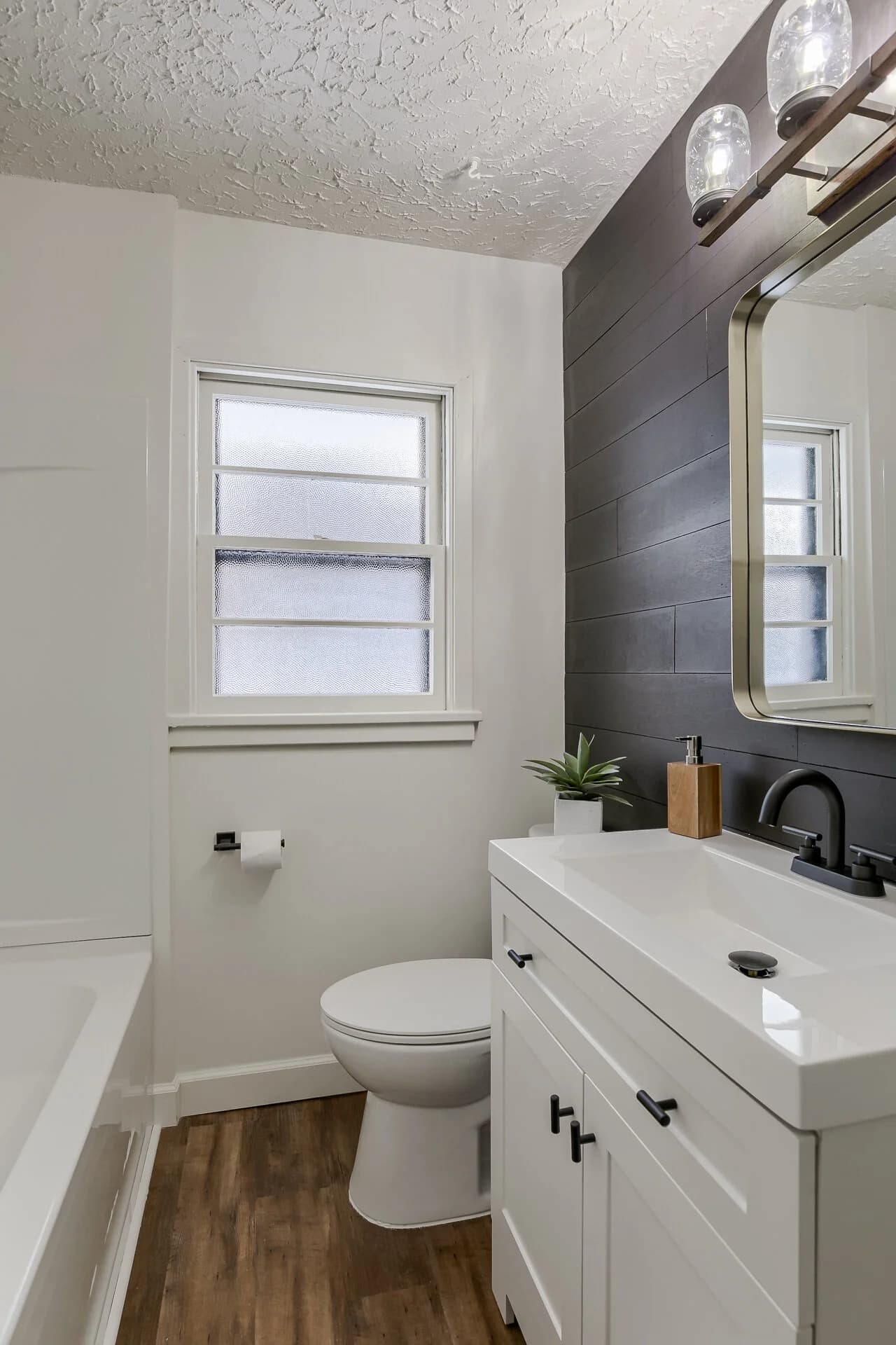 Benton — staged by Acorn Home Staging